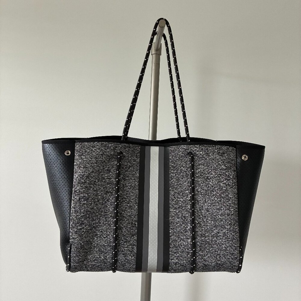 Haute Shore Greyson Neoprene Hart Tote Bag w/Pouch